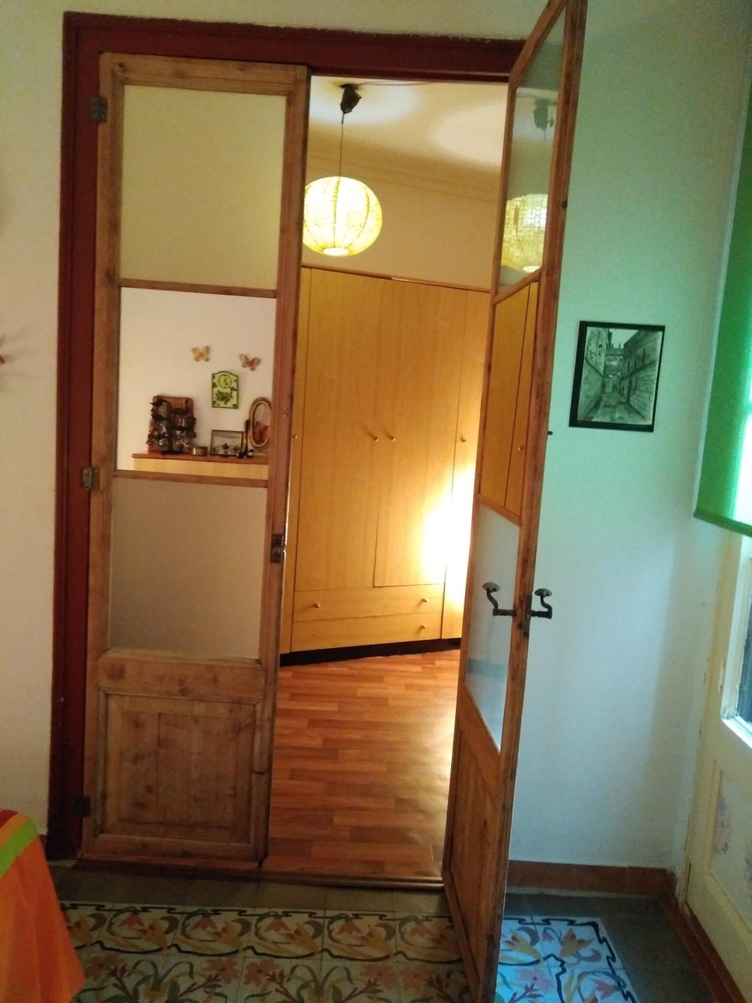 Habitacion En Piso Compartido バルセロナ エクステリア 写真